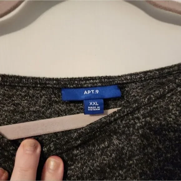 Heather Gray Tunic shift dress, button accents on sleeve. Apt‎ 9. XXL. Like new. - Picture 6 of 9